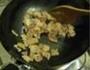 云耳炒肉片的做法图解3