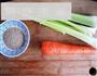 芝麻拌芹菜的做法步骤1