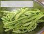 肉末炒豆角丝的做法图解1