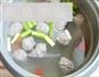 丁香鱼丸汤的做法图解4
