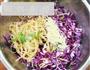 紫甘蓝拌豆腐丝的做法图解2