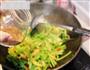 蒜味香芹土豆丝的做法图解11