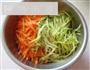 双拌萝卜丝的做法图解2
