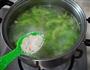 苦瓜滚鸡脚汤的做法图解17