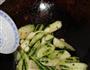 丝瓜炒牛肉的做法图解4
