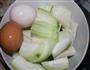 节瓜滚咸蛋的做法图解1