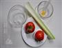 番茄西芹汁的做法图解1