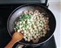 虾仁青豆莲子米的做法图解10