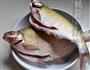 清蒸武昌鱼的做法图解1