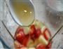 苹果血橙草莓汁的做法图解2