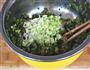 吃的就是这个味儿-茼蒿鲜肉大馄饨的做法图解7
