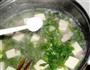 香菜叶肉片豆腐汤的做法图解4