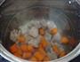 冬瓜玉米排骨汤的做法图解3