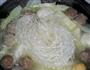 大白菜粉丝丸子煲的做法图解3