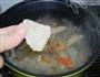 雪梨雪耳杏仁甜汤的做法图解6