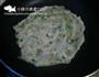 香葱虾皮豆渣饼的做法图解4