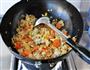 孜然黄豆芽牛肉杂粮蛋炒饭的做法图解3