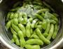 糟毛豆的做法步骤2