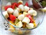 热闹水果沙拉的做法图解3