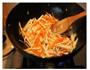 芹菜肉丝小炒的做法图解3