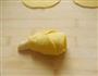 黄玫瑰花卷的做法图解12