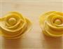 黄玫瑰花卷的做法图解9