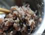 肉末咸鱼茄子煲的做法图解1