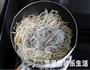 青蒜豆芽炒粉条的做法图解5