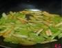 西芹土豆条的做法图解6