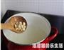 冰糖银耳莲子羹的做法图解3