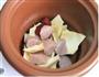 榴莲壳煲瘦肉的做法图解3