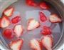 草莓汤圆糖水的做法图解2
