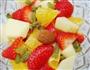 草莓酸奶沙拉的做法图解3