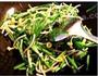 韭菜鸡蛋炒豆芽的做法图解3