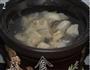 莲藕眉豆骨头汤的做法图解2
