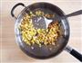 松仁玉米的做法图解3