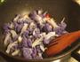紫色的诱惑 干锅紫菜花的做法步骤3