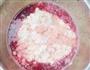 纯天然粉色手擀面的做法图解1