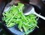 海米西芹的做法图解2