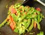 豉椒呛炒苦瓜的做法图解4