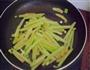 西瓜皮炒银针粉的做法图解7