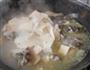 鲶鱼豆腐汤的做法图解5