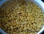 酱黄豆的做法图解1