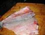 煎熏腌鱼的做法图解2