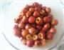 蜜渍山楂罐头的做法图解1