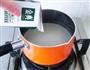 茯苓杏仁奶茶的做法图解3