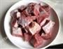 腐竹焖牛腩的做法图解1