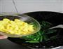 韭菜花炒鸡蛋的做法图解10