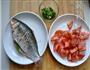 西红柿煮鲫鱼的做法图解1