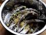 香酥刁子鱼的做法图解1